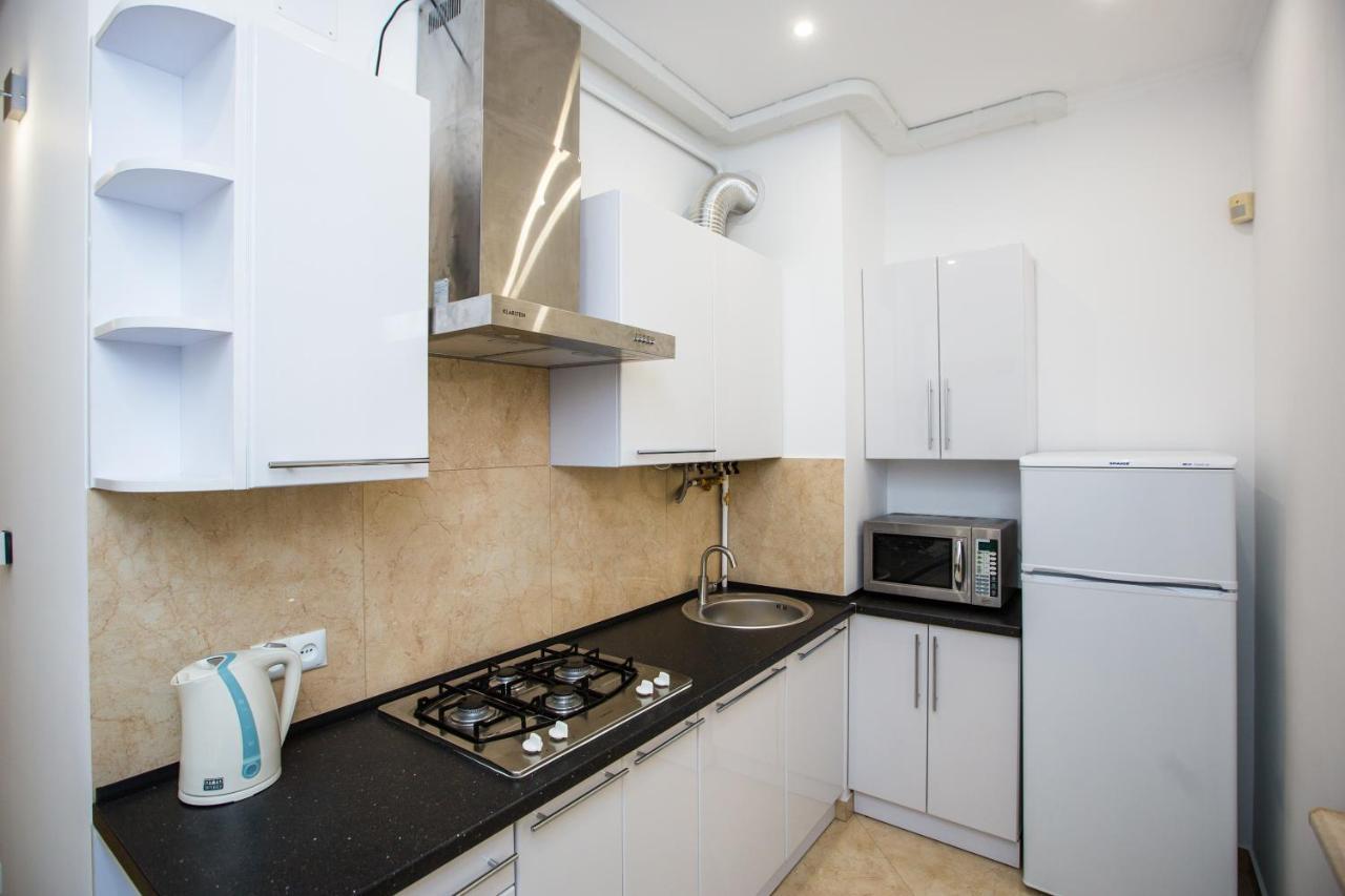 Avangard Kulisha 6B Apart Lviv Exterior photo