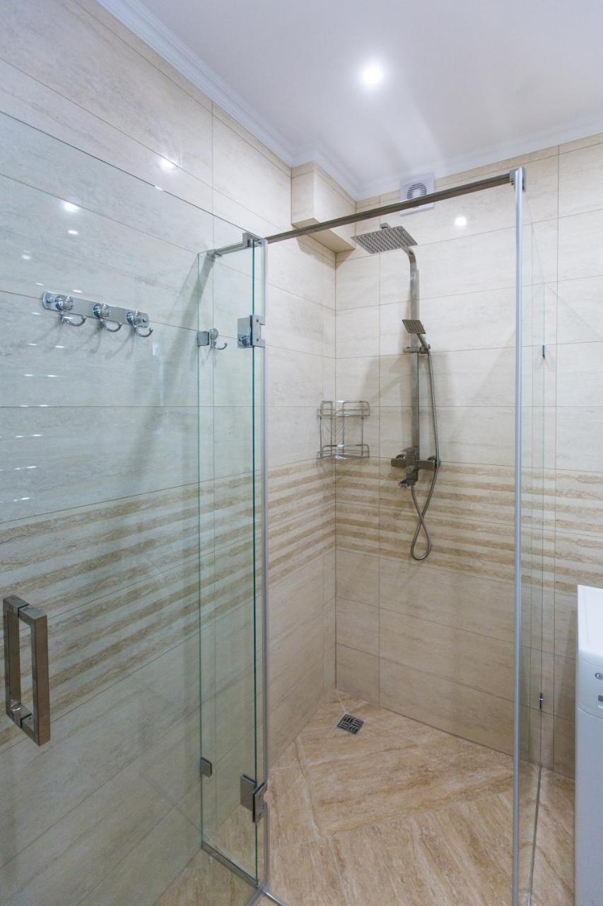 Avangard Kulisha 6B Apart Lviv Exterior photo