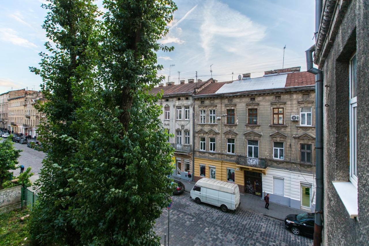Avangard Kulisha 6B Apart Lviv Exterior photo