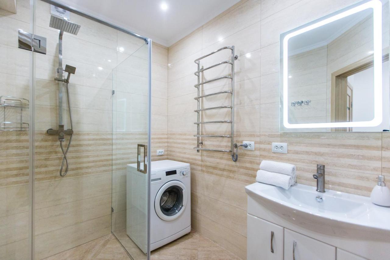 Avangard Kulisha 6B Apart Lviv Exterior photo