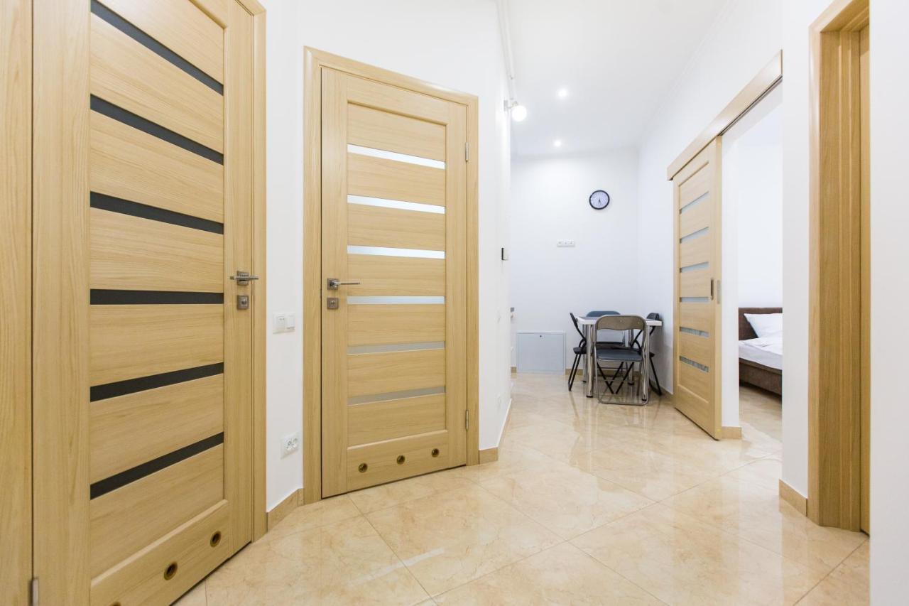 Avangard Kulisha 6B Apart Lviv Exterior photo