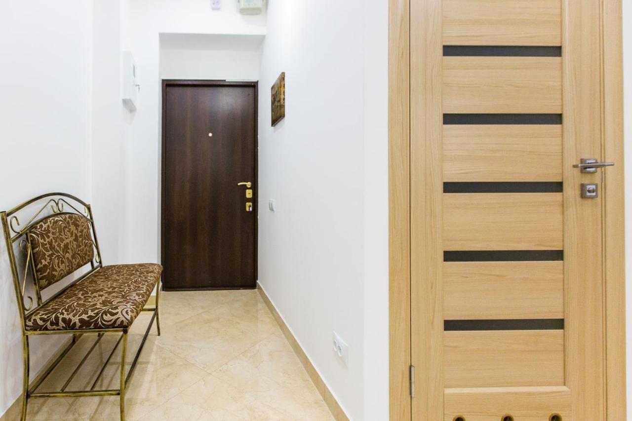 Avangard Kulisha 6B Apart Lviv Exterior photo